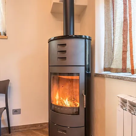 L' Abbraccio Apartmán Caiolo